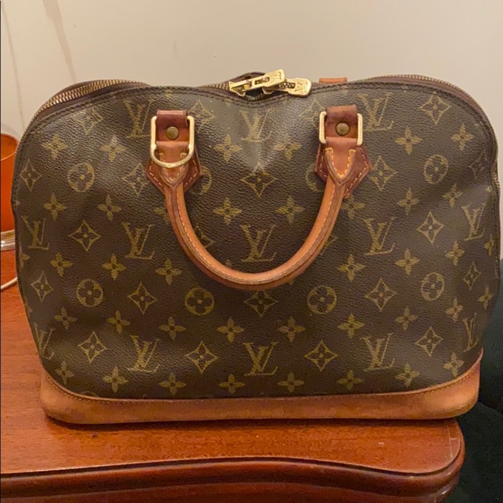 Louis Vuitton Vintage Alma Bag
